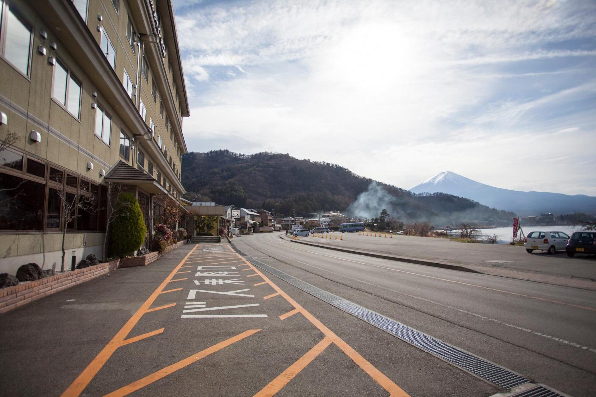 Hotel Route-Inn Kawaguchiko Fujikawaguchiko Bagian luar foto